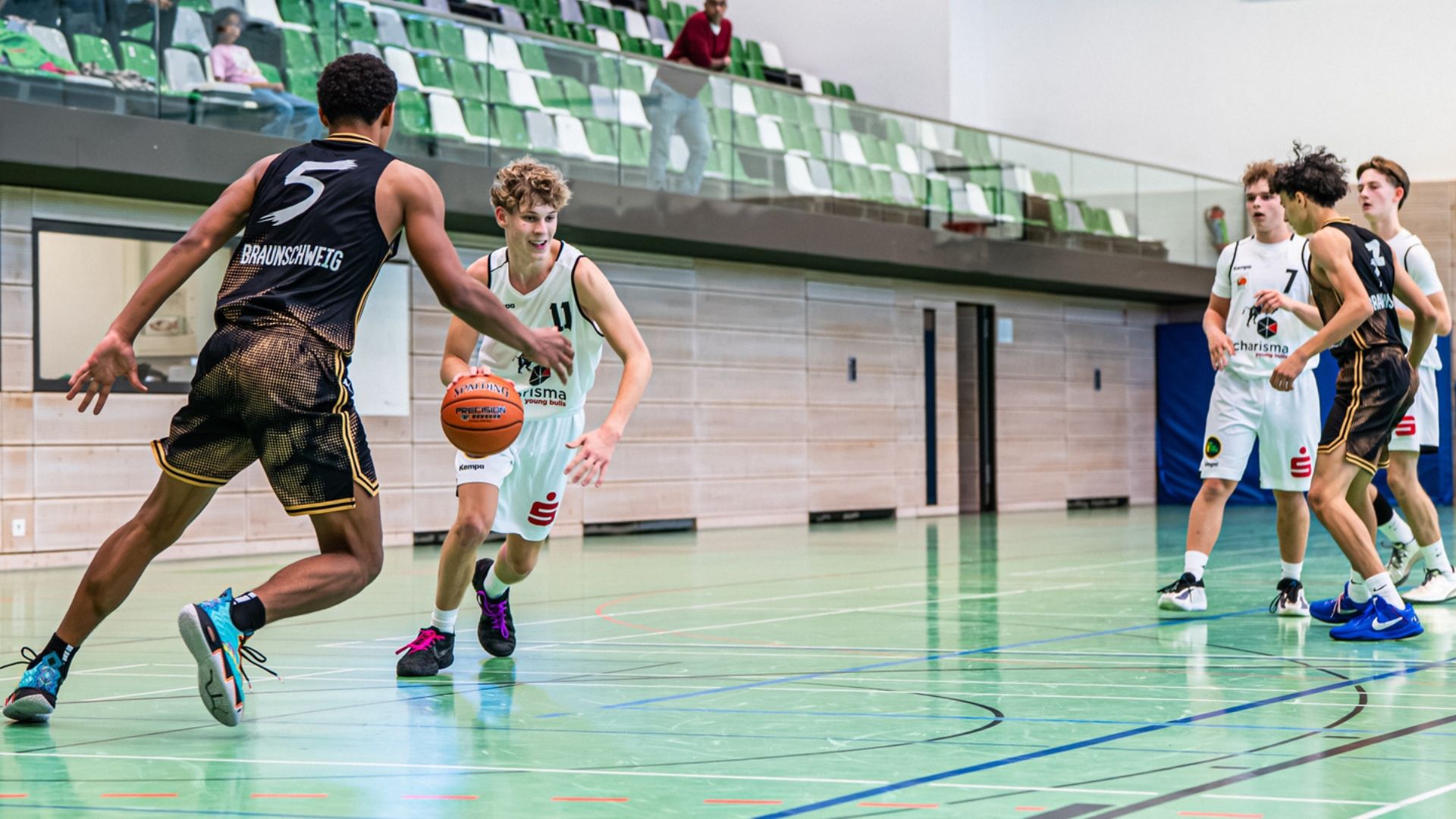 Young Bulls zahlen auch in Paderborn Lehrgeld